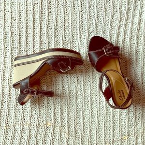 Clarks Zia Castle Platform Wedge Sandal🖤